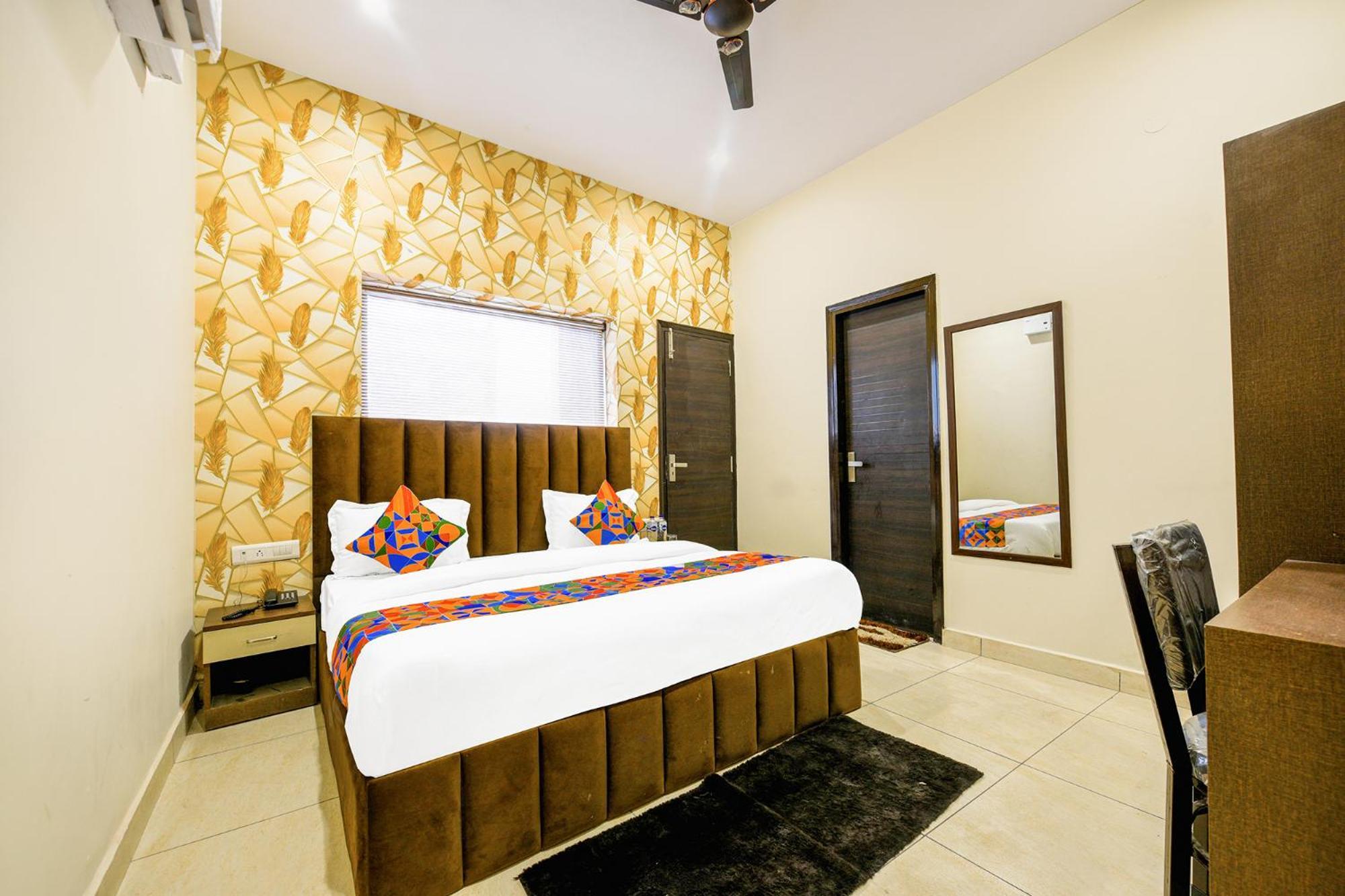 Fabhotel Royal Regency I Ludhiana Exterior photo