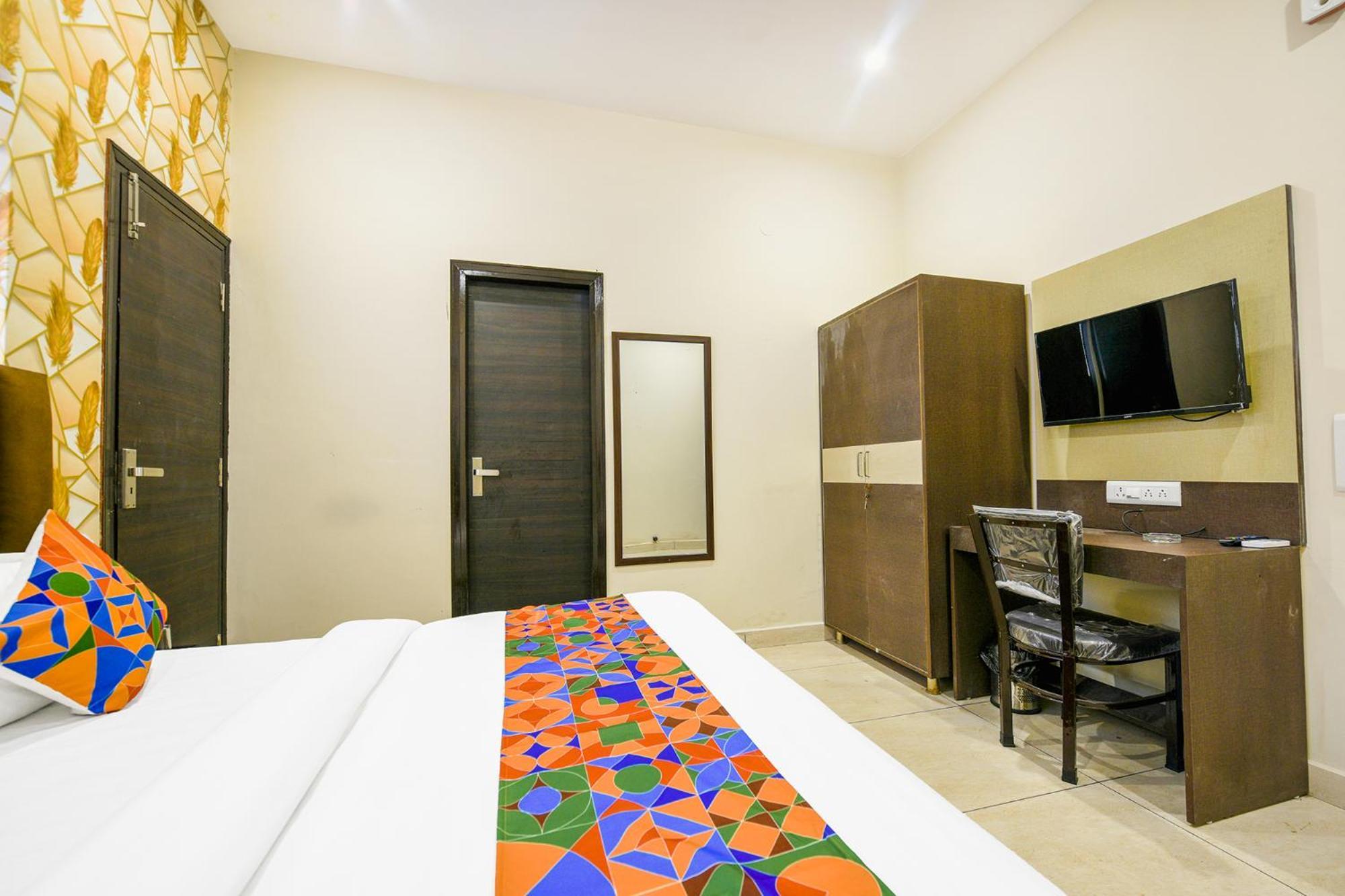 Fabhotel Royal Regency I Ludhiana Exterior photo